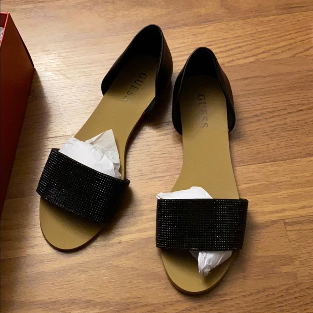 Guess sandals
